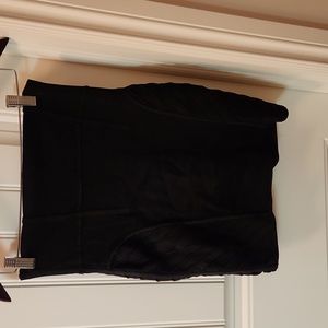 Ladies aritzia Wilfred skirt